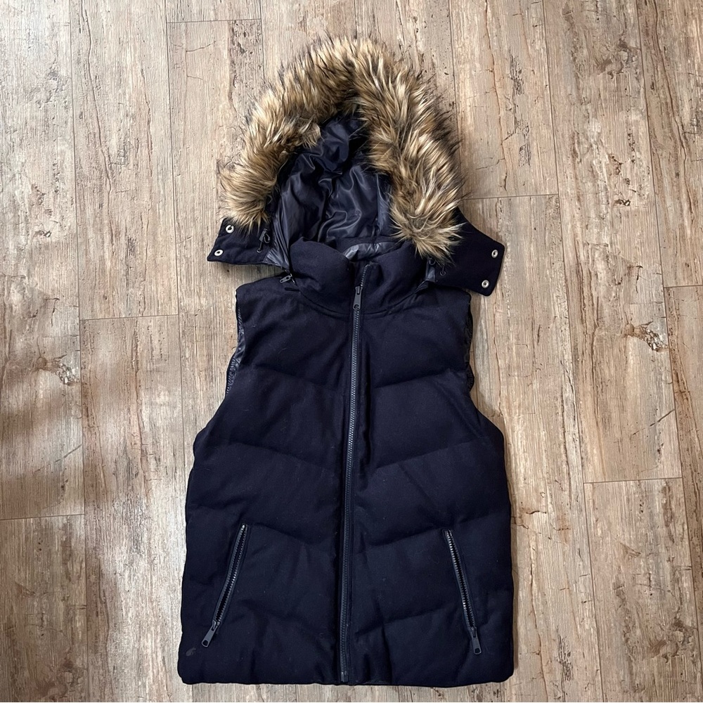 GAP Dark Blue Vest with Faux Fur Trim